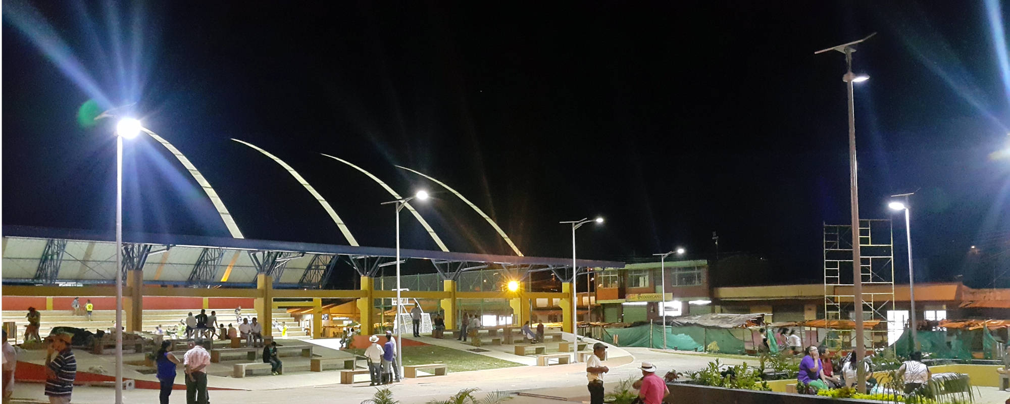 Parque Principal Yacopí – Iluminación Energia Solar 2016 –